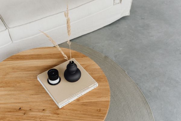 Table basse : comment choisir celle qui sublime votre intérieur ?